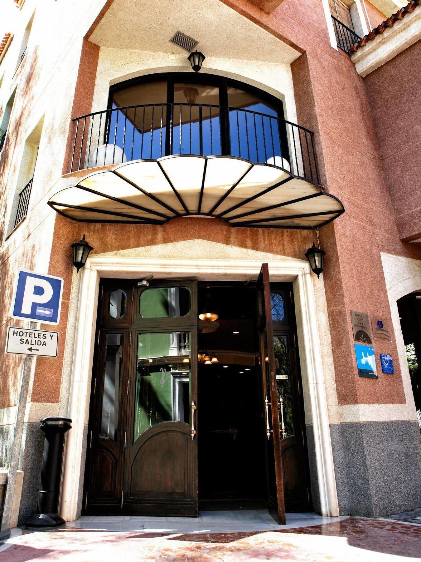 Balneario De Archena - Hotel Leon Exterior photo